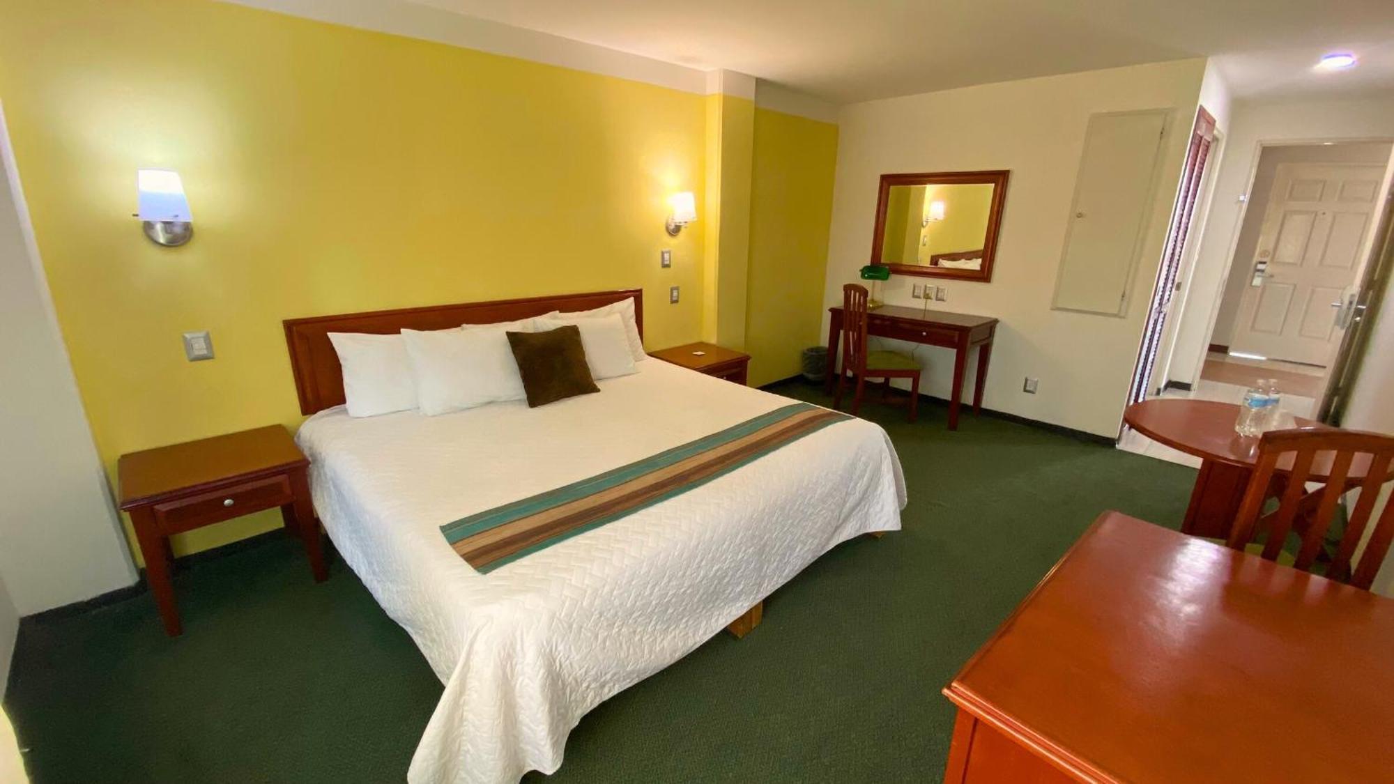 Hotel Enterprise Inn Poliforum León Zewnętrze zdjęcie