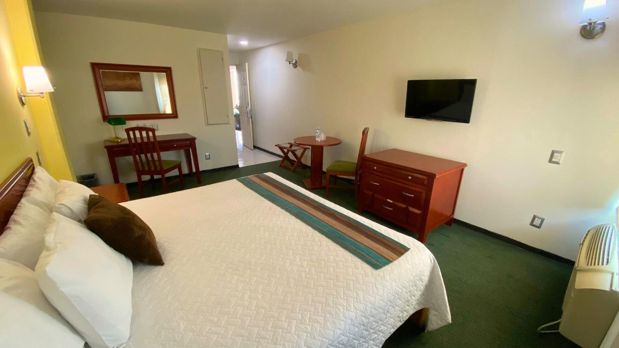 Hotel Enterprise Inn Poliforum León Zewnętrze zdjęcie