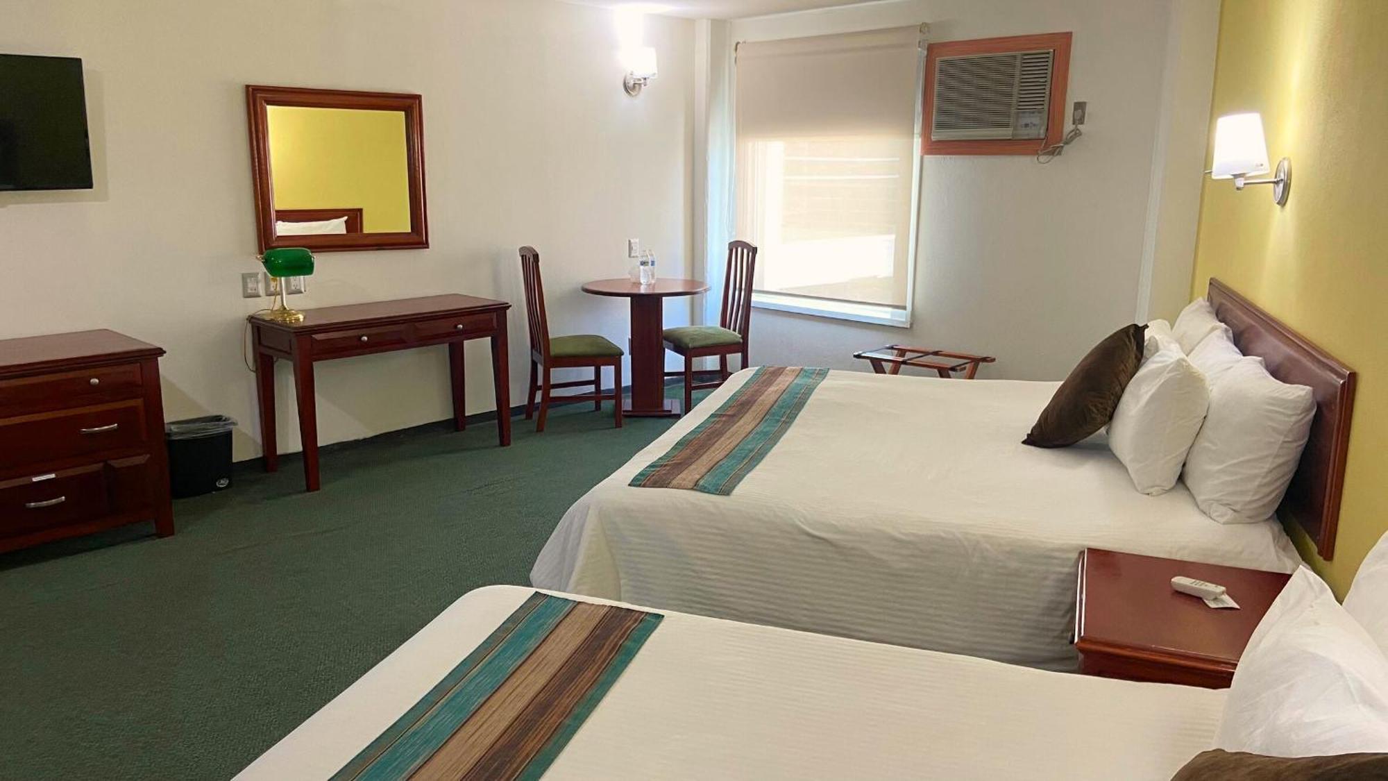 Hotel Enterprise Inn Poliforum León Zewnętrze zdjęcie